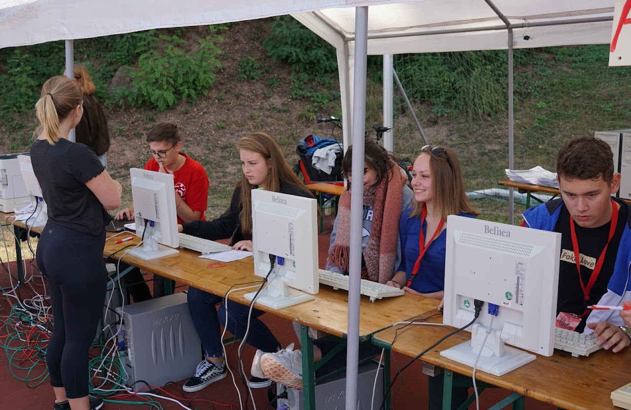 Bild vom 11. Benefizlauf im Jahr 2019. Dies ist das 79. Bild.